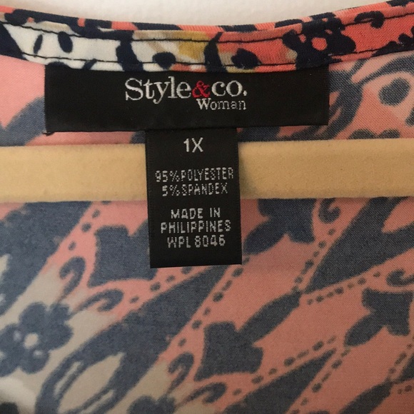 Sold @ consignment - Colorful top 🧡 - Picture 3 of 6